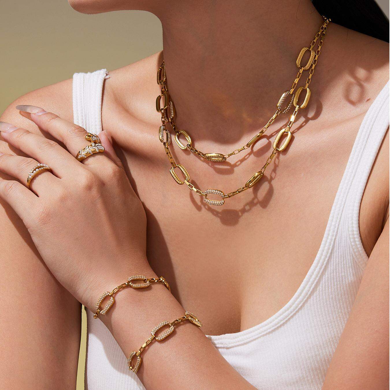 Set di gioielli da donna in acciaio inossidabile rettangolare, impermeabili, color oro e zirconi, personalizzabili