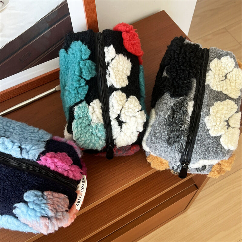 1 Piece Classic Retro Flower Mixed Color Women's Makeup Bags h5Picture4