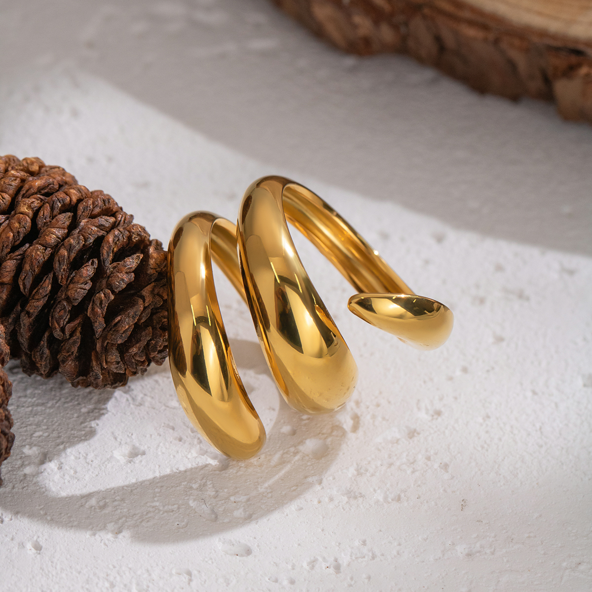 1 Piece Irregular Shape Stainless Steel Waterproof Gold Color Statement Ring Picture4