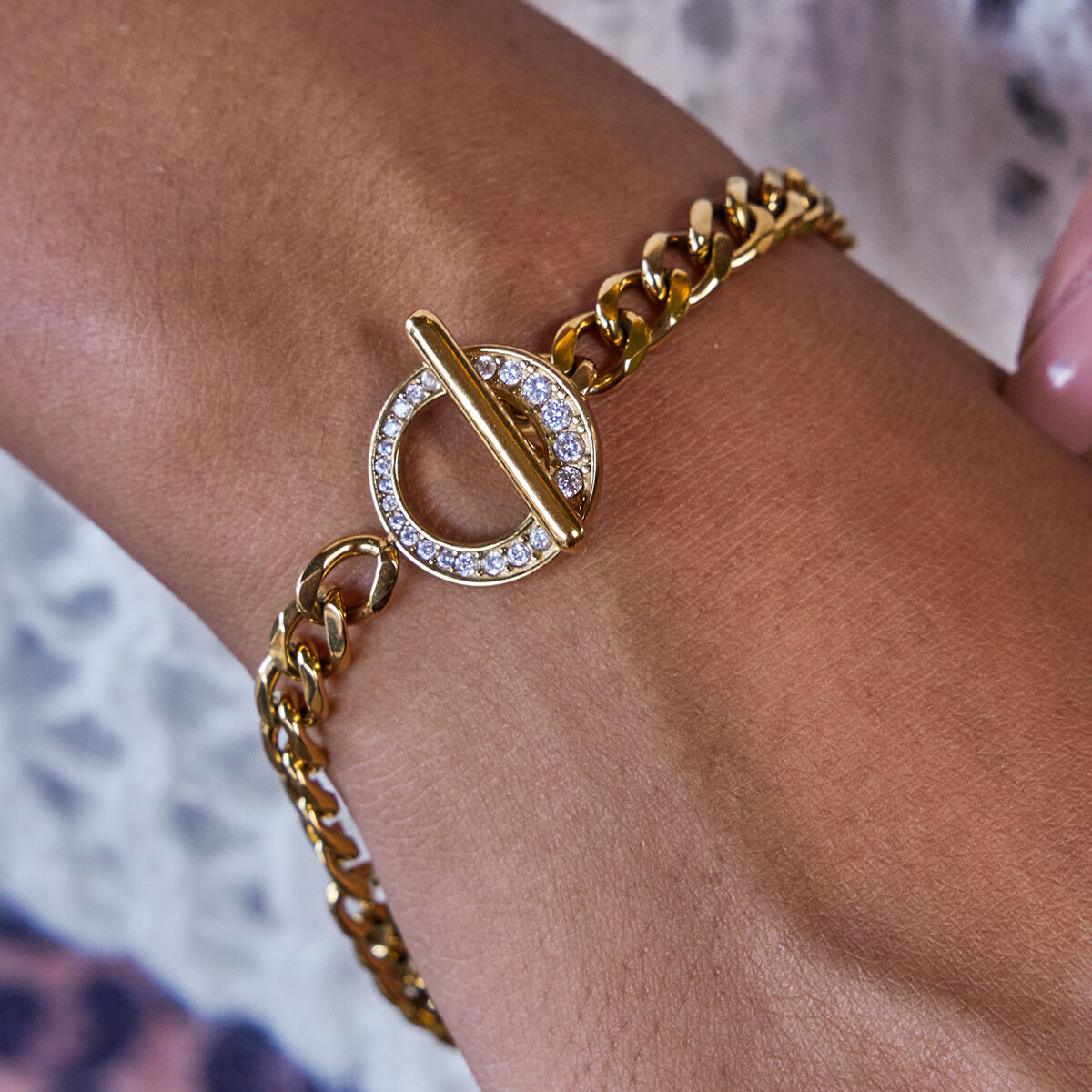 1 Piece Luxurious OT Zircon Chain Stainless Steel Waterproof Gold Color Women's Chain Bracelets