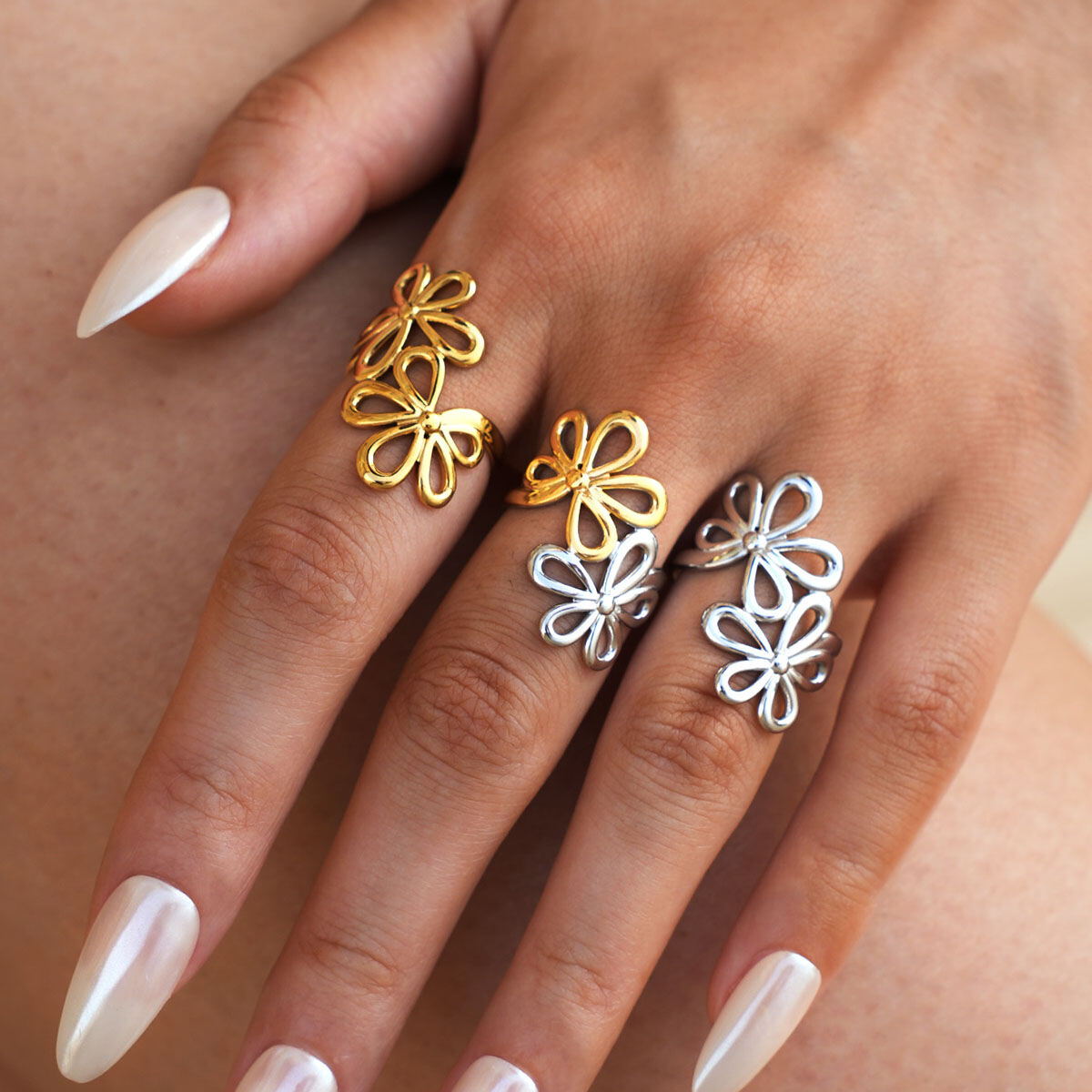 1 Piece  Natural Flower Stainless Steel Waterproof   Gold Color Women's  Statement Rings Picture4