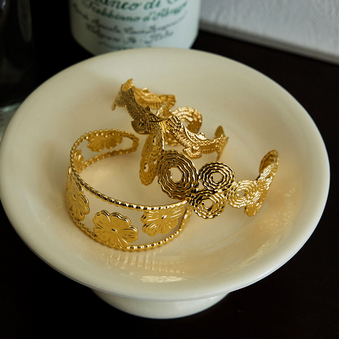1 Piece Shinning Dove Stainless Steel Waterproof Gold Color Women's Cuff Bracelets