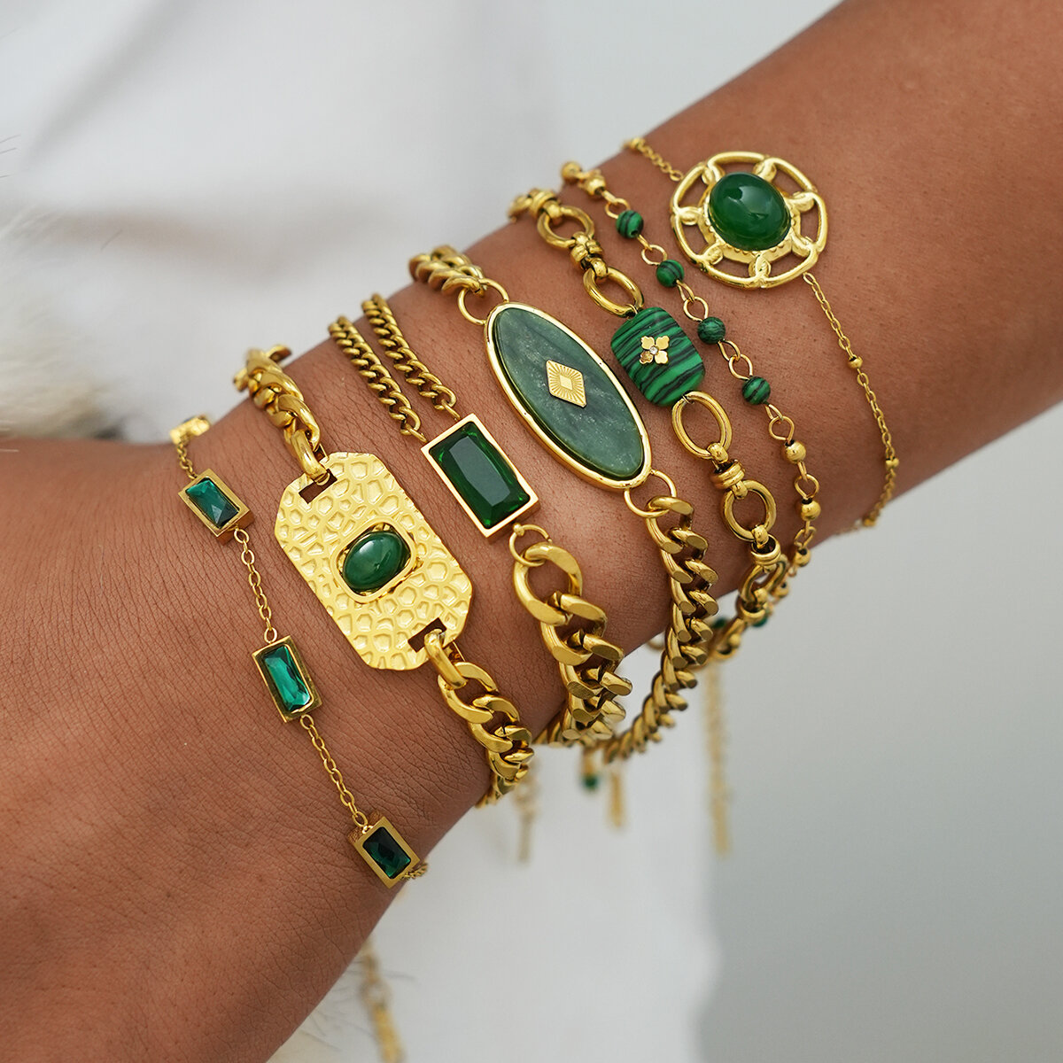 Braccialetti a catena da donna color oro impermeabili in acciaio inossidabile di forma irregolare retrò da 1 pezzo