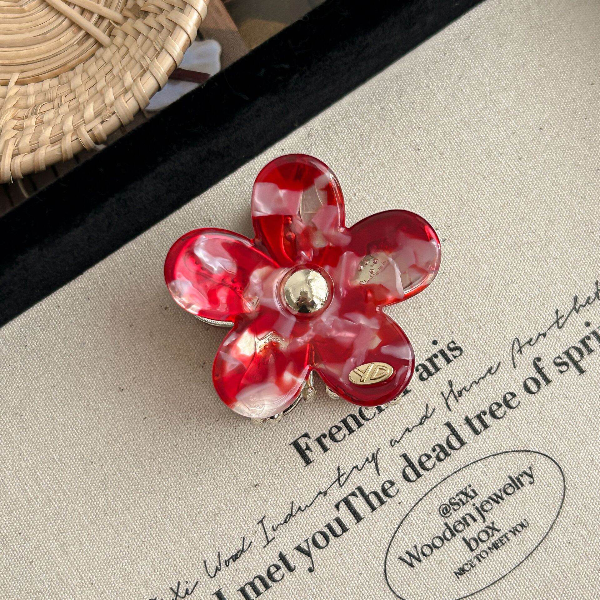 Garnet Red Picture3