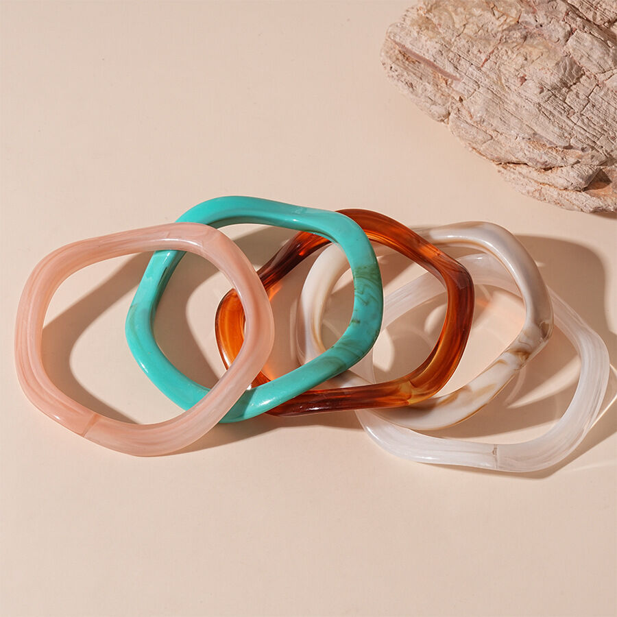 1 Piece Acrylic Bangle