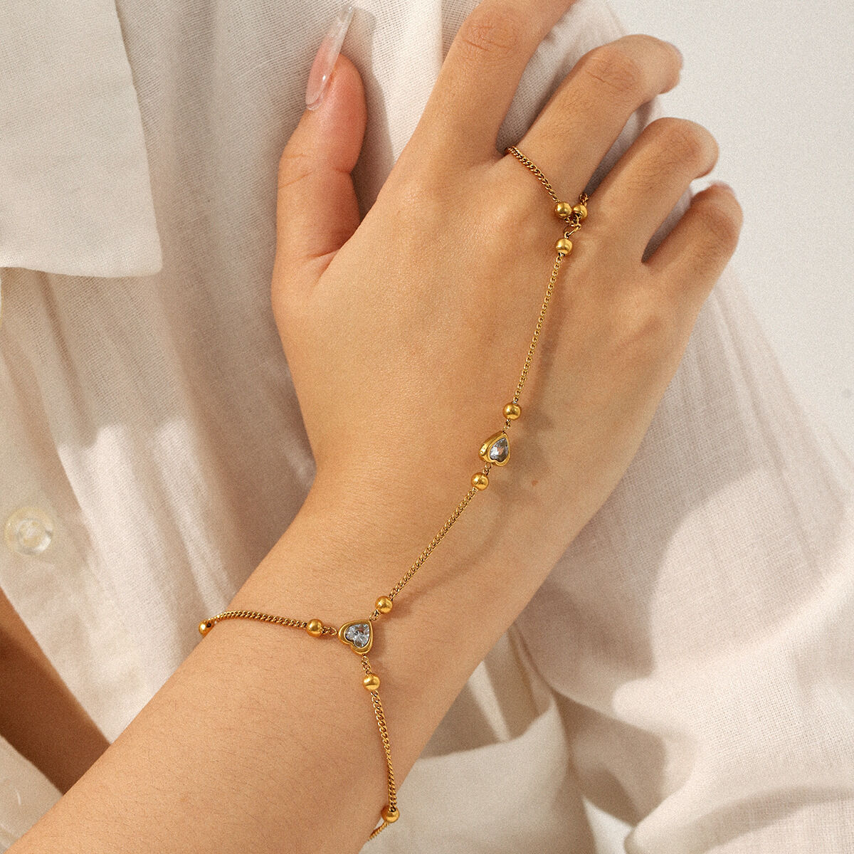 1 Piece Simple Heart Stainless Steel Waterproof  Gold Color  Zircon Women's Chain Bracelets