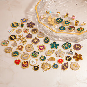 1 Piece Retro Flower DIY Pendant h5 Picture5