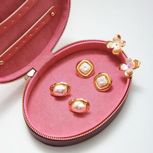 1 Pair Classic Flower Stainless Steel Waterproof Gold Color Women's Stud Earrings h5 Picture6