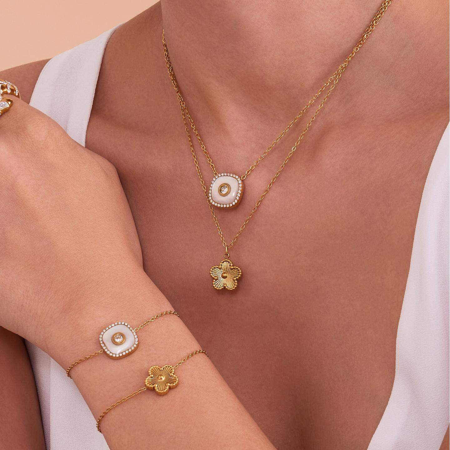 Simple Flower Stainless Steel Waterproof Gold Color Women's Jewelry Sets