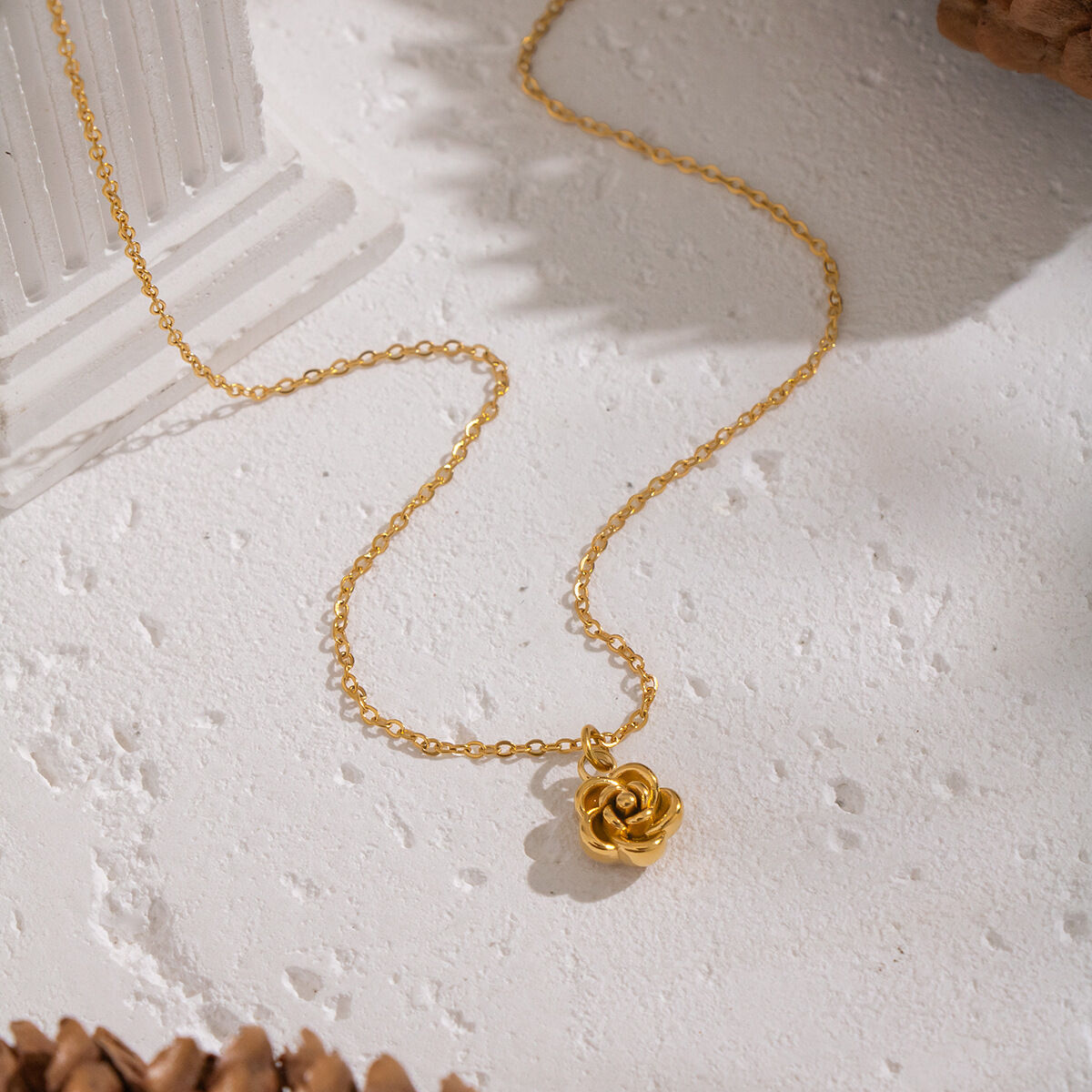 1 Piece Sweet Flower Stainless Steel Waterproof Gold Color Pendant Necklace 2