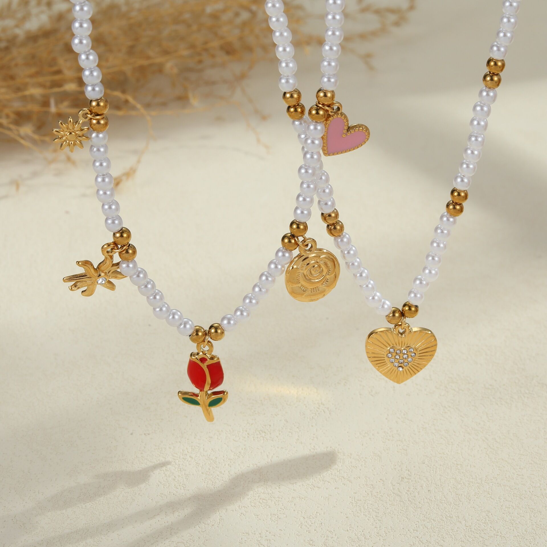 1 Piece  Sweet Flower Heart Stainless Steel Waterproof Women's Pendant Necklaces Picture2