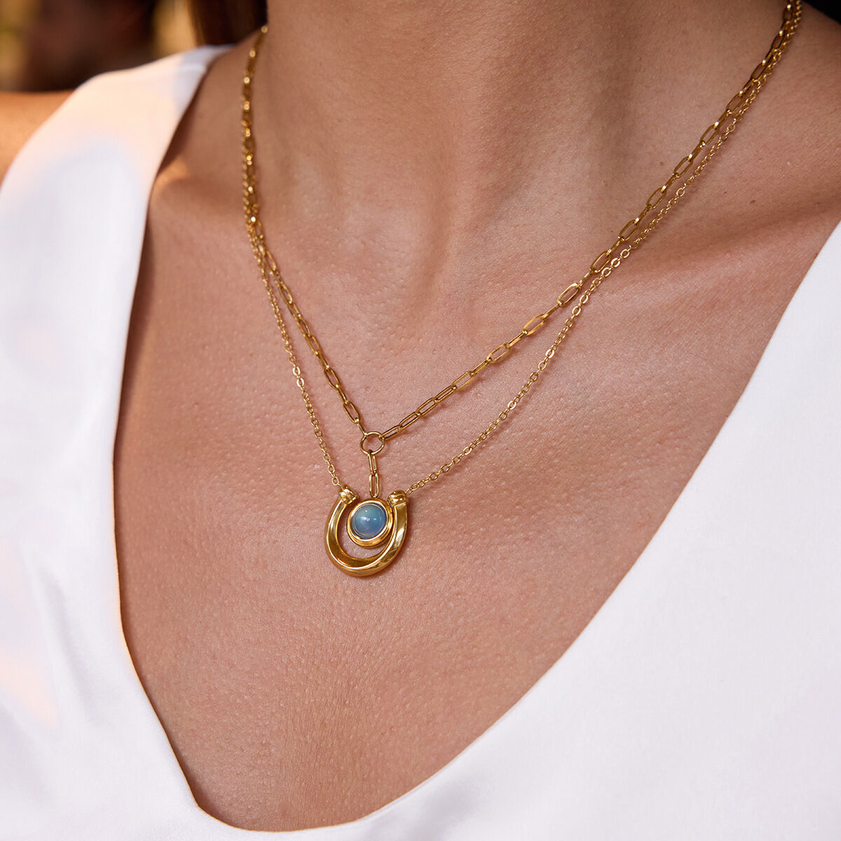 1 Piece Classic Blue Resin Circle Stainless Steel Waterproof Gold Color Women's Pendant Necklaces