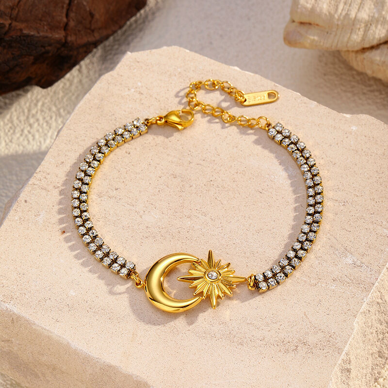 1 Piece Moon Stainless Steel Waterproof Gold Color Charm Bracelet