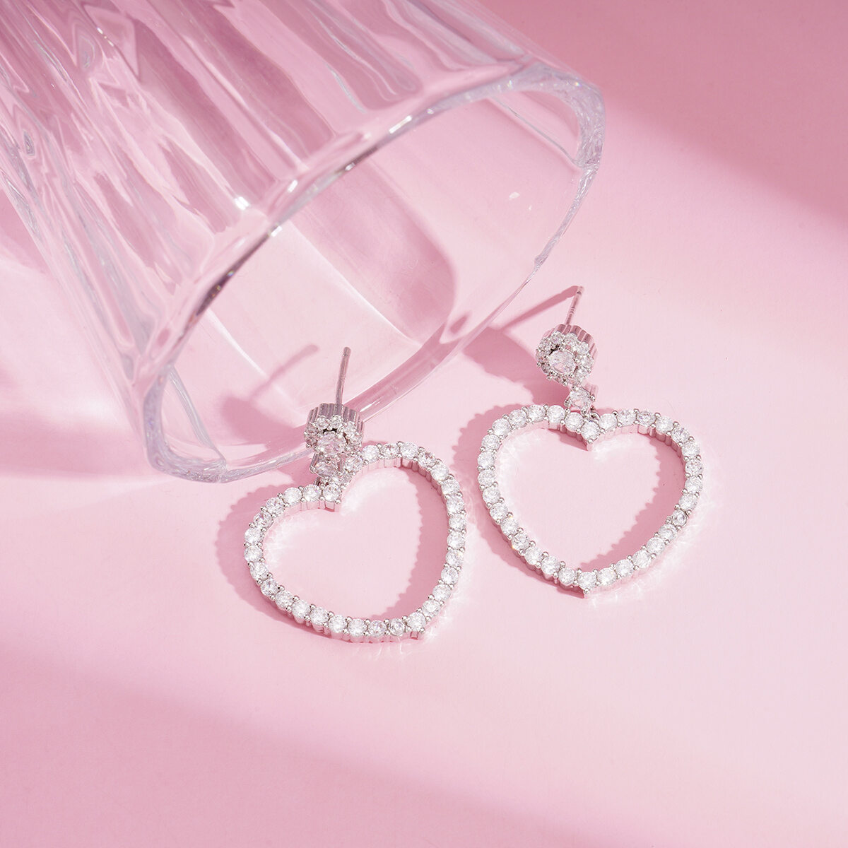 1 Pair Festive Series Sweet Heart Copper Party Earrings 2