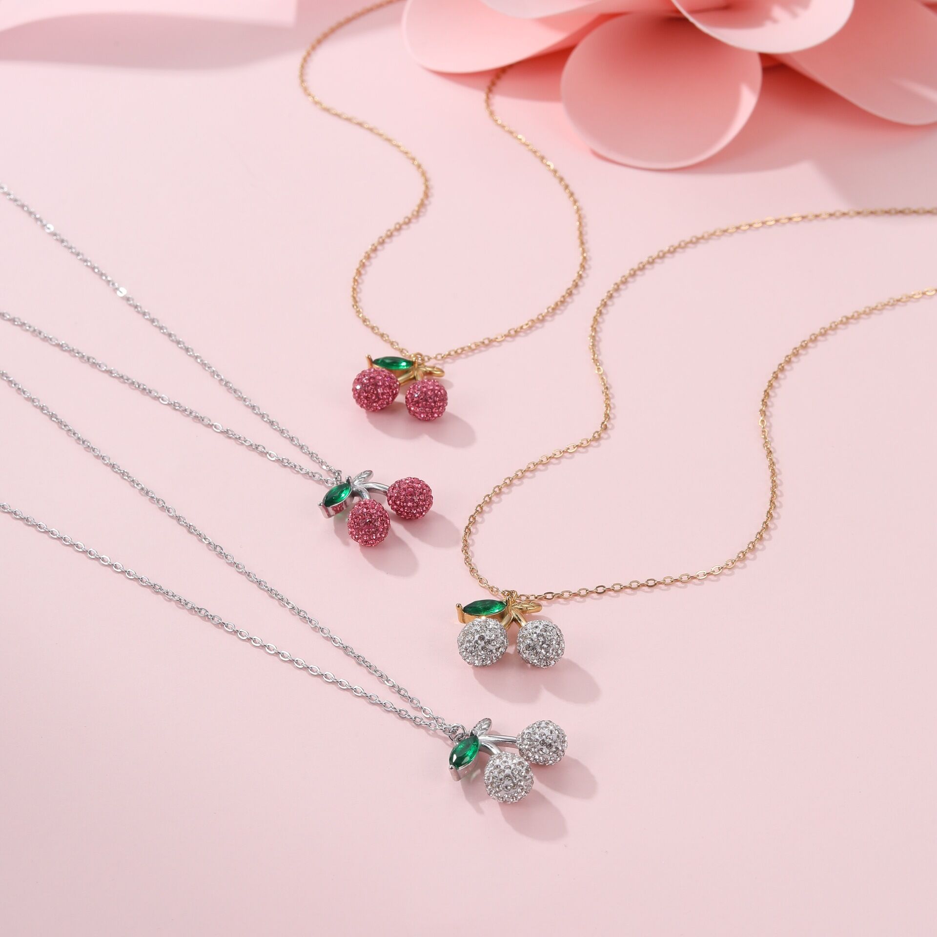 1 Piece Luxurious  Sweet Cherry Stainless Steel Waterproof   Gold Color  Women's Pendant Necklaces h5 Picture3
