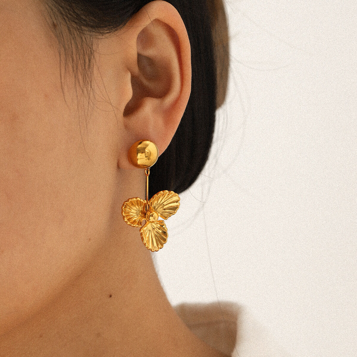 1 Pair Flower Stainless Steel Waterproof Gold Color Dangle Earrings Picture3