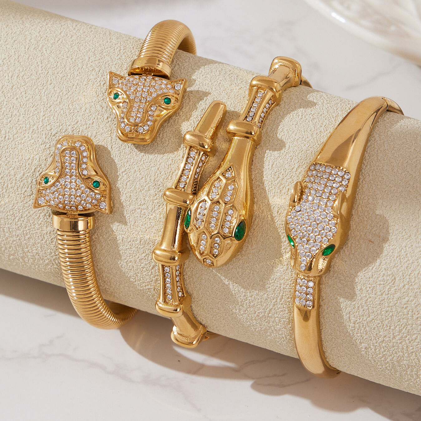 1 bracelet luxueux en acier titane et zircon doré motif léopard et serpent pour femme 2