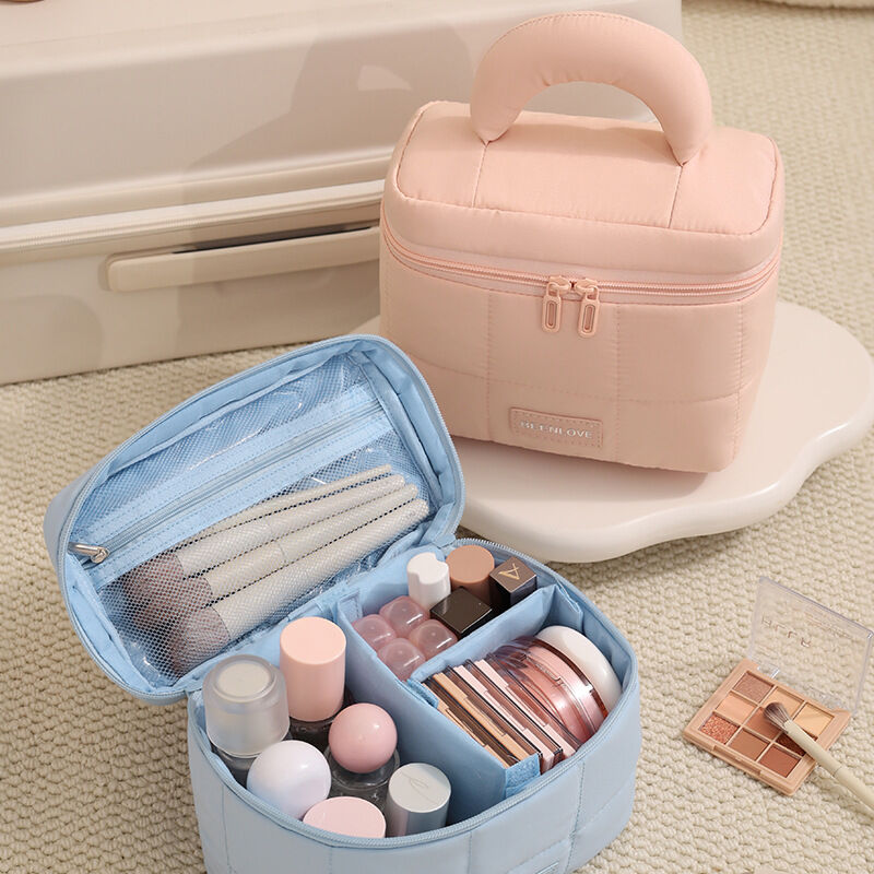 1 trousse de maquillage bouffante de couleur unie h5 Image3