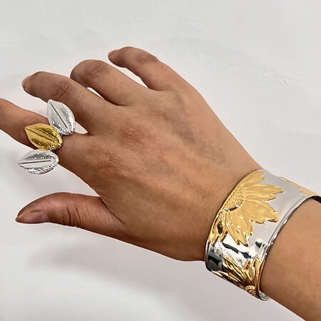 1 Piece Flower Shape Stainless Steel Waterproof Mixed Color Cuff Bracelet