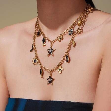 1 Piece Retro Black Star Stainless Steel Waterproof Gold Color Women's Pendant Necklaces