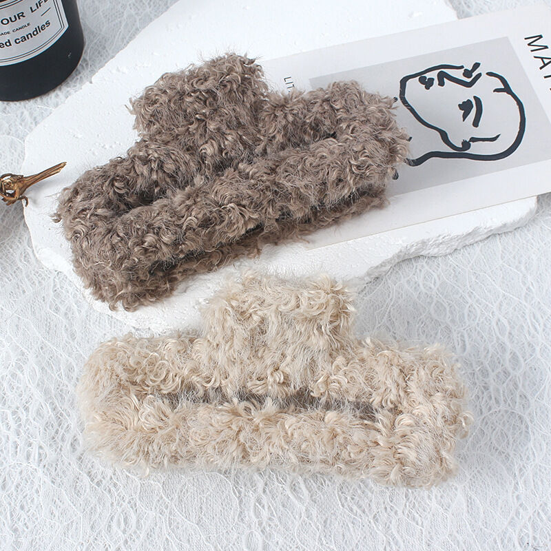 Simple Series Cute Solid Color Hollowed-Out Polyester Women's Hair Claws h5 Picture2