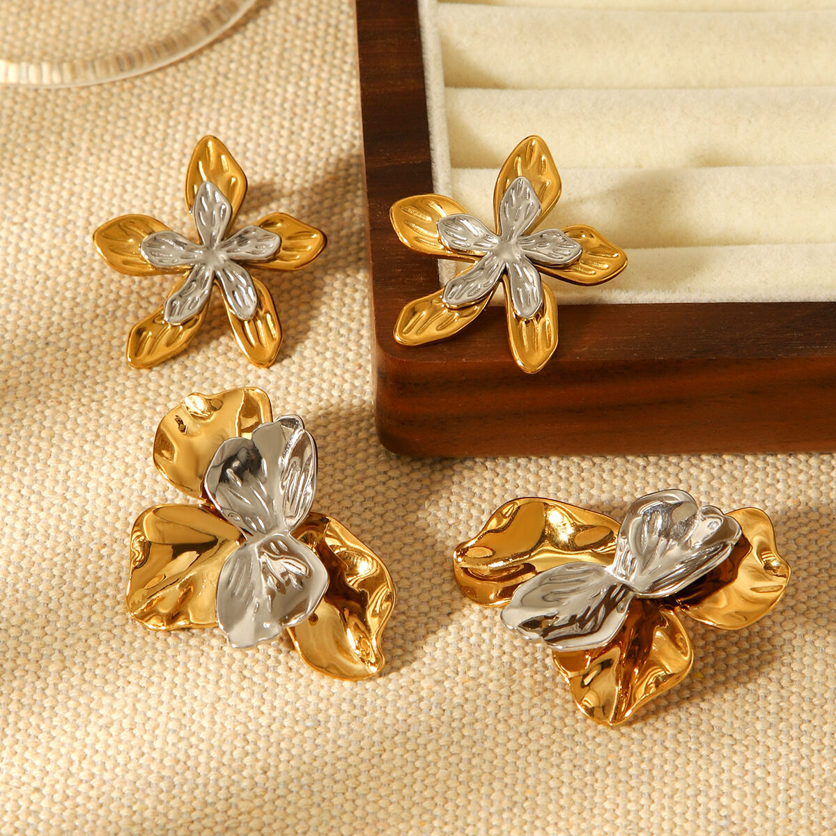 1 Pair Flower Heart Stainless Steel Waterproof Mixed Color Stud Earrings 2