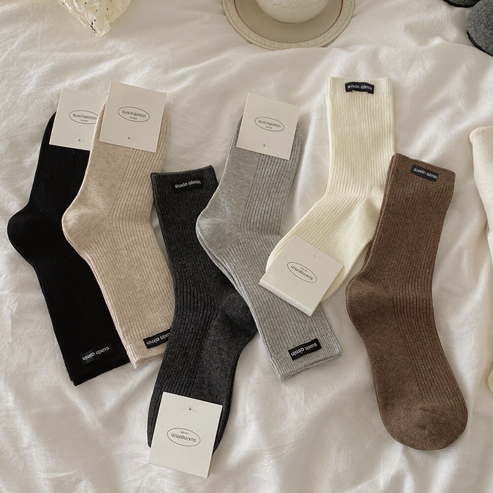 1 Pair Simple Solid Colored Pure Cotton Women's  Mid-Calf Socks Picture2