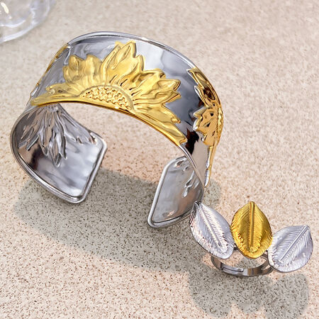 1 Piece Flower Shape Stainless Steel Waterproof Mixed Color Cuff Bracelet 2