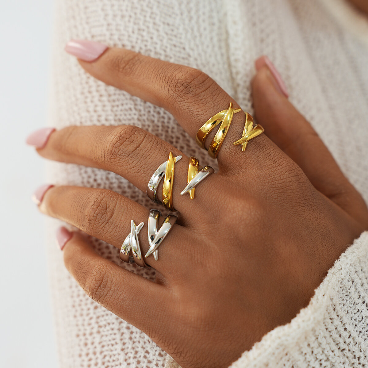 1 Piece Simple Geometric Lines Stainless Steel Waterproof   Gold Color Women's Statement Rings 2