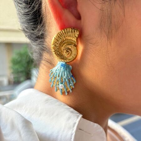1 Pair Enamel Shell Gold Color Drop Earrings