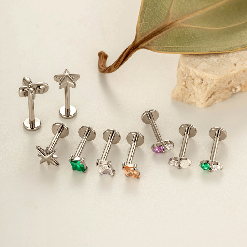 1 Piece Minimalist Star Rectangle Titanium Alloy Gold Color Zircon Women's Piercing Earrings 2