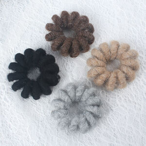 1 Piece Simple Casual Circle Furry Women's Scrunchies h5 Picture2