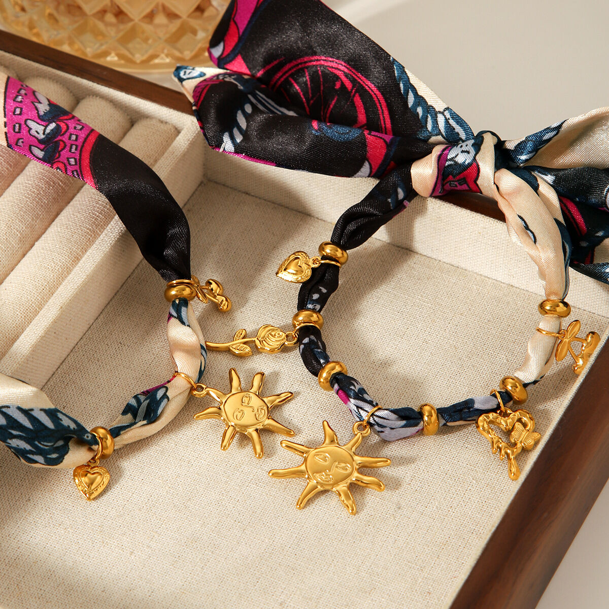 Stainless Steel Sun Gold Color Fabric Necklace Set 2