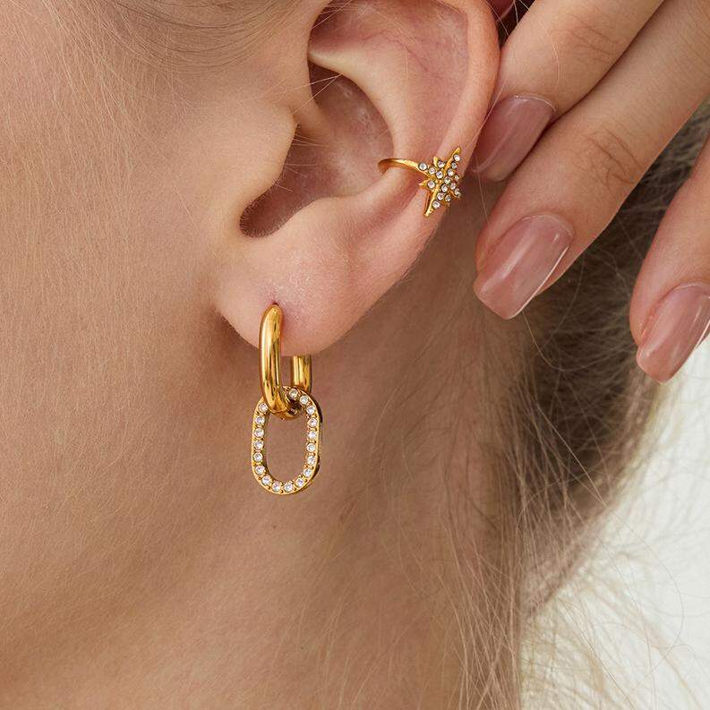 1 paar minimalistische ronde, waterdichte oormanchetten van roestvrij staal met gouden zirkonia voor dames