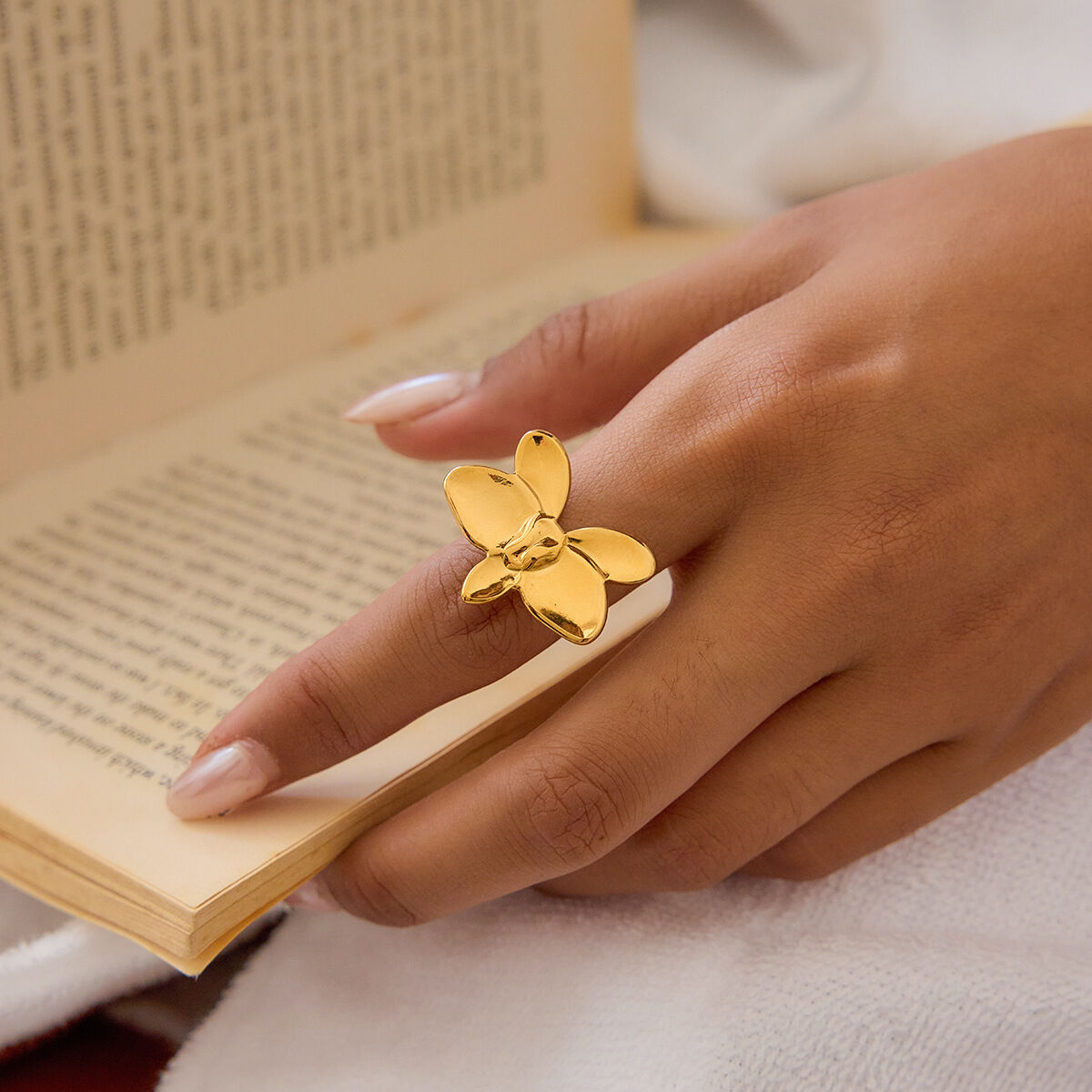 1 Piece Romantic Phalaenopsis Stainless Steel Waterproof Gold Color Women's Statement Rings h5 Picture5