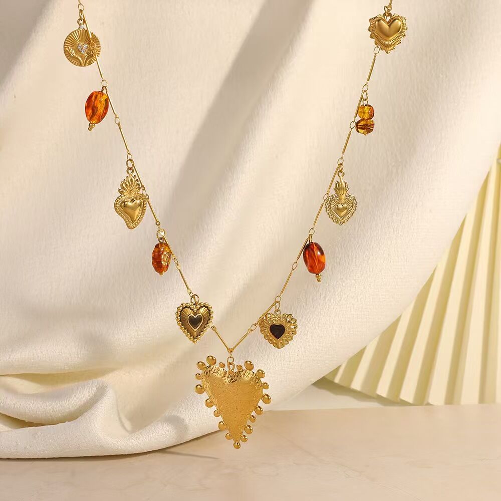 1 Piece  Flower Heart Stainless Steel Waterproof Women's Pendant Necklaces