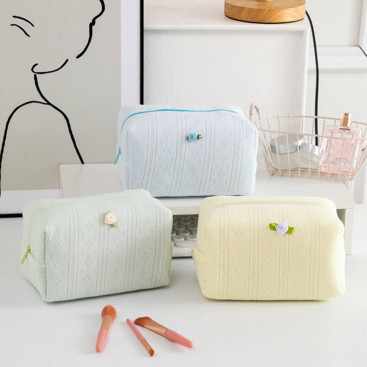 1 pezzo di borsa per il trucco in poliestere con fiori dolci