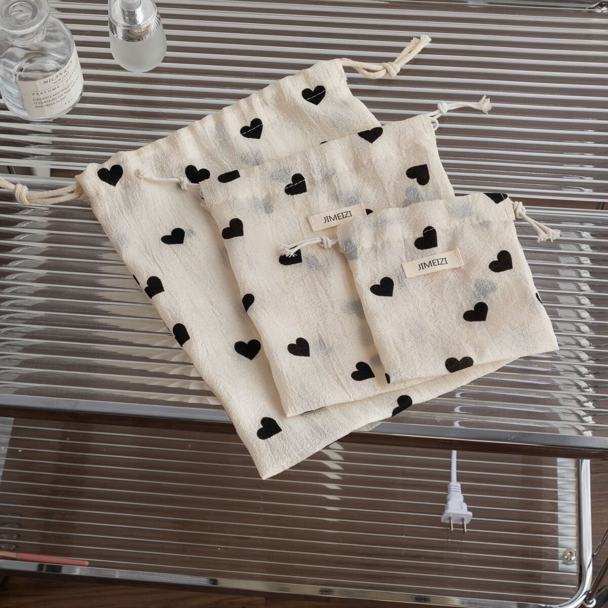 1 Piece Simple Heart Jewelry Bag 2