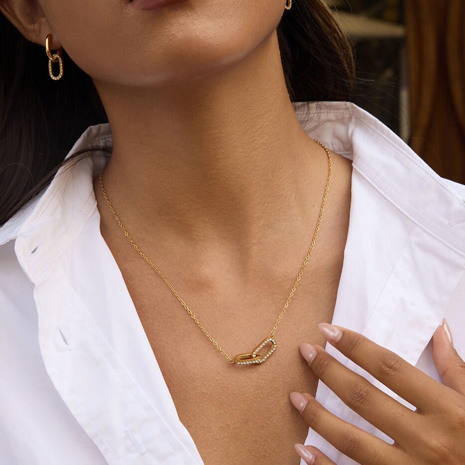 1 Piece Classic Circle Stainless Steel Waterproof Gold Color Zircon Women's Pendant Necklaces 2