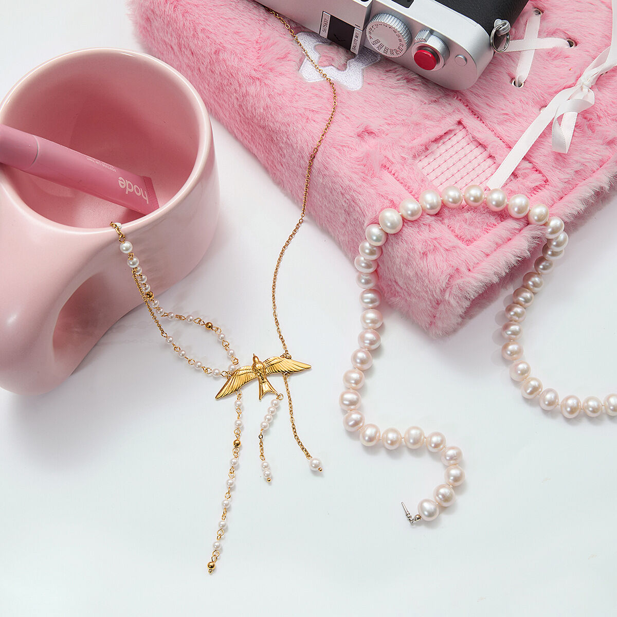 1 pezzo elegante collana con ciondolo a forma di uccelli in acciaio inossidabile impermeabile color oro da donna Immagine6