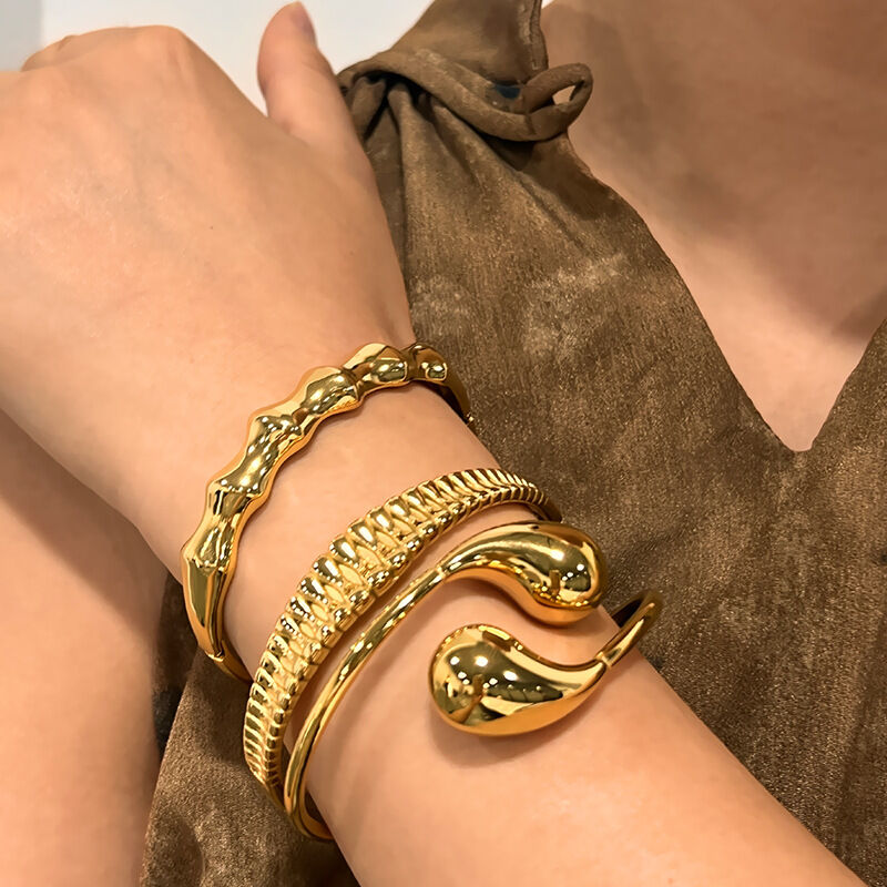 Bracelet jonc en acier inoxydable de forme irrégulière, étanche, couleur or (1 pièce)