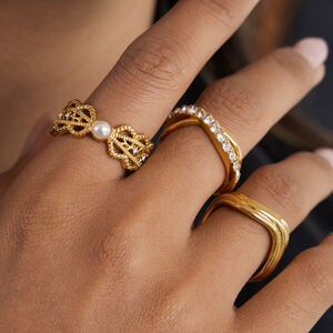 1 Piece Modern Hollowed-out Stainless Steel Waterproof Gold Color Women's Gemstone Rings h5 Picture3