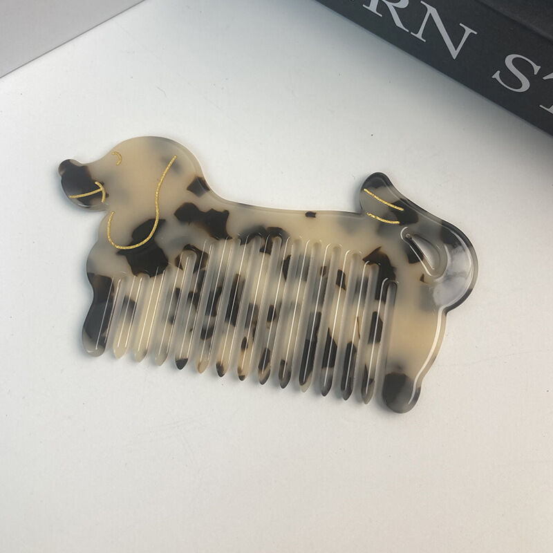1 Cepillo de pelo de acetato con forma de perro 2