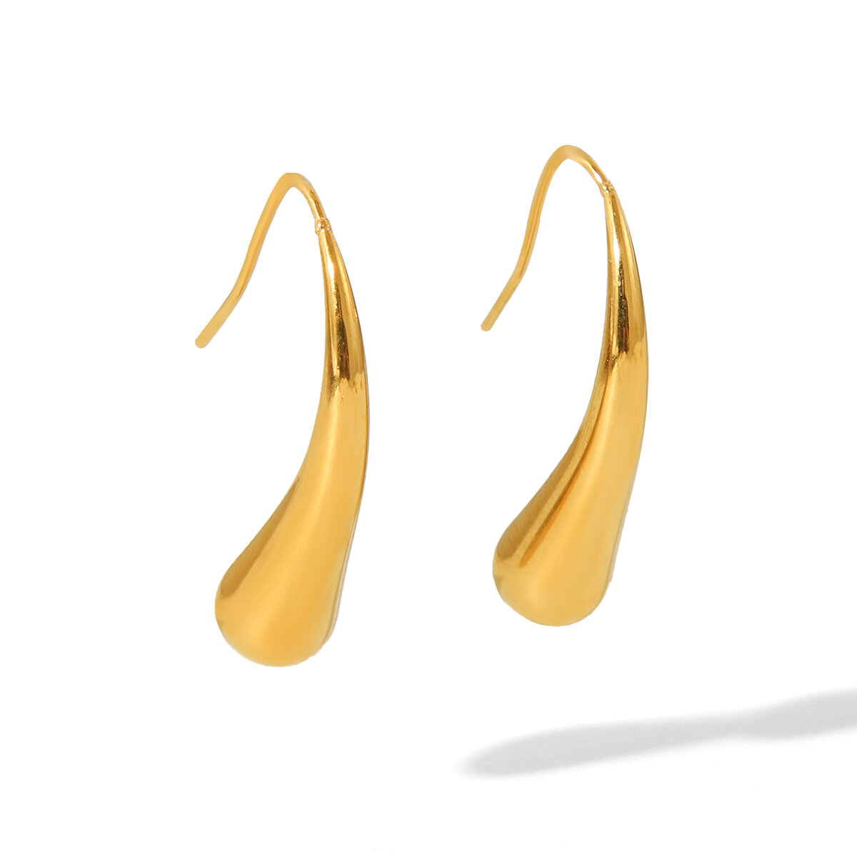 1 paio di orecchini a bottone color oro impermeabili in acciaio inossidabile a forma di goccia h5 