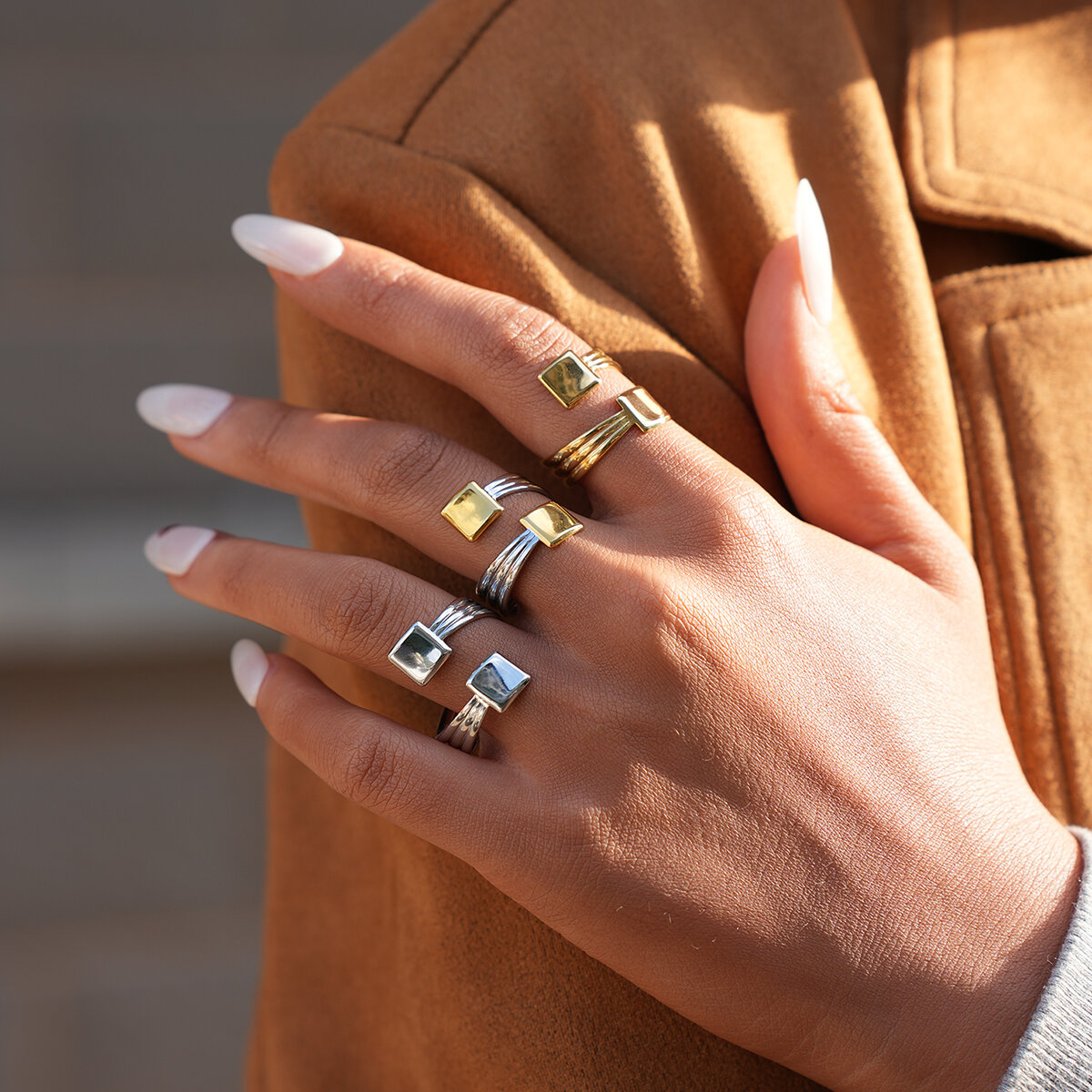 1 Piece  Minimalist Retro Square Stainless Steel Waterproof  Gold Color Women's Statement Rings Picture4