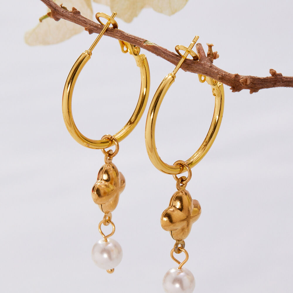 1 paar elegante, waterdichte, goudkleurige oorbellen met klavermotief voor dames, gemaakt van roestvrij staal. h5Afbeelding4