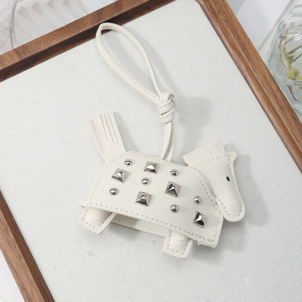 1 Piece Creative Retro Daily Mini Pony  Rivet Decoration  Women's Bag Charms Picture5