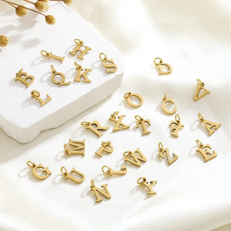 Colgante para mujer de acero inoxidable color dorado con letras para armar uno mismo