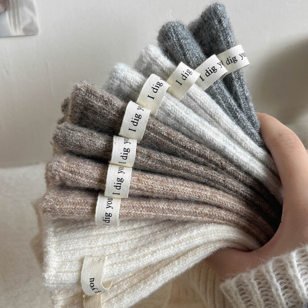 1 Paar lässige, vielseitige Wollsocken (bis zur Wade)