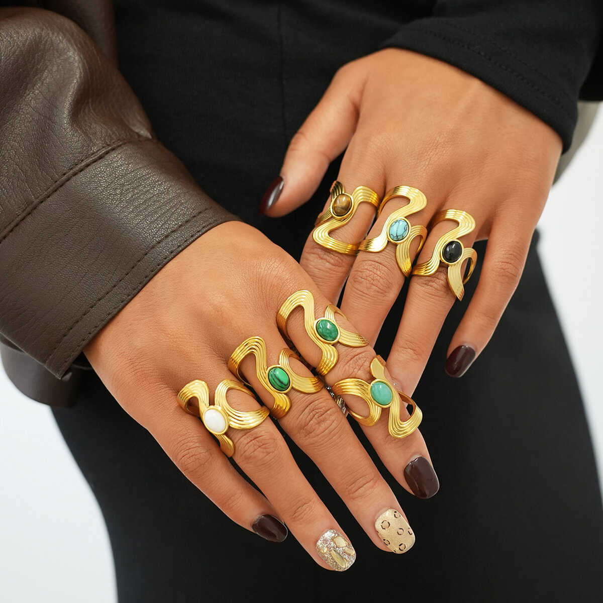 1 Stück Retro-Ring für Damen in unregelmäßiger Form, Edelstahl, wasserdicht, goldfarben Bild3